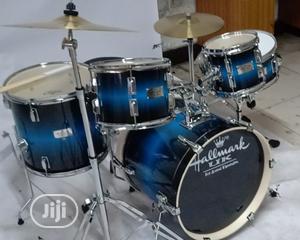 Hallmark-Uk Drum Set