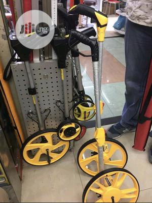 G-318 Measuring Wheels of Different Sizes