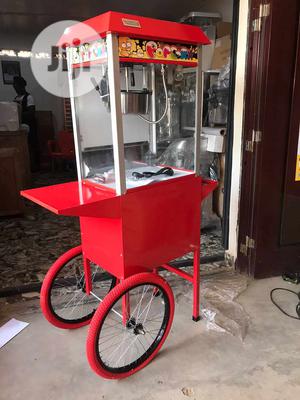 Popcorn Machine With Cat