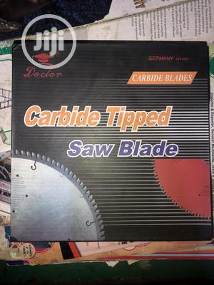 Original Saw Blade Is in Different Sizes