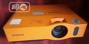 Hitachi Projector