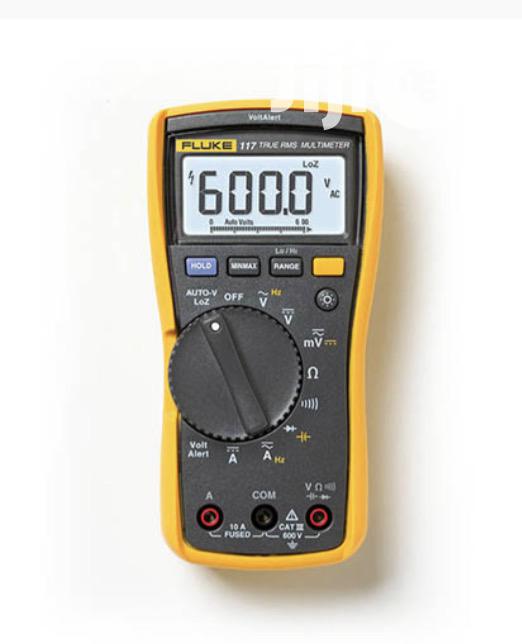 Fluke 117 Digital Multimeter