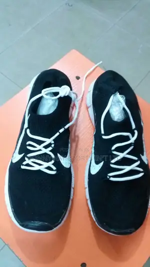 Nike Jugging Canvas
