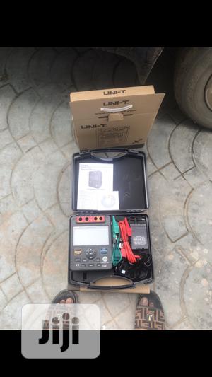 Professional Insulation Tester UT513A