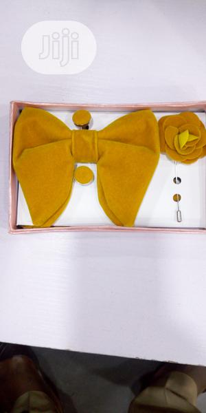 Quality Neck Bow Tie With Lapel