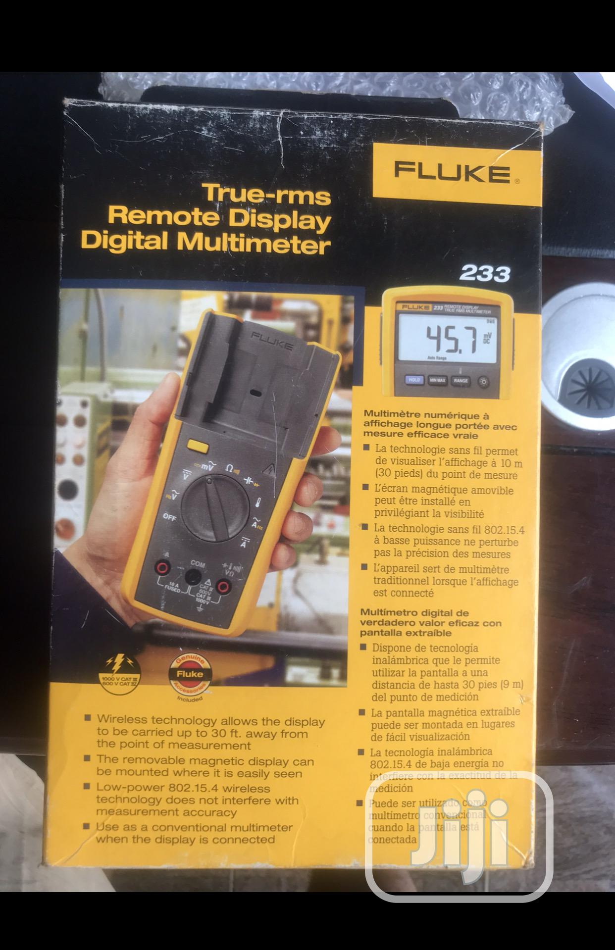 Fluke 233 Remote Display Digital Multimeter