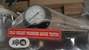 Dead Weight Pressure Gauge Tester