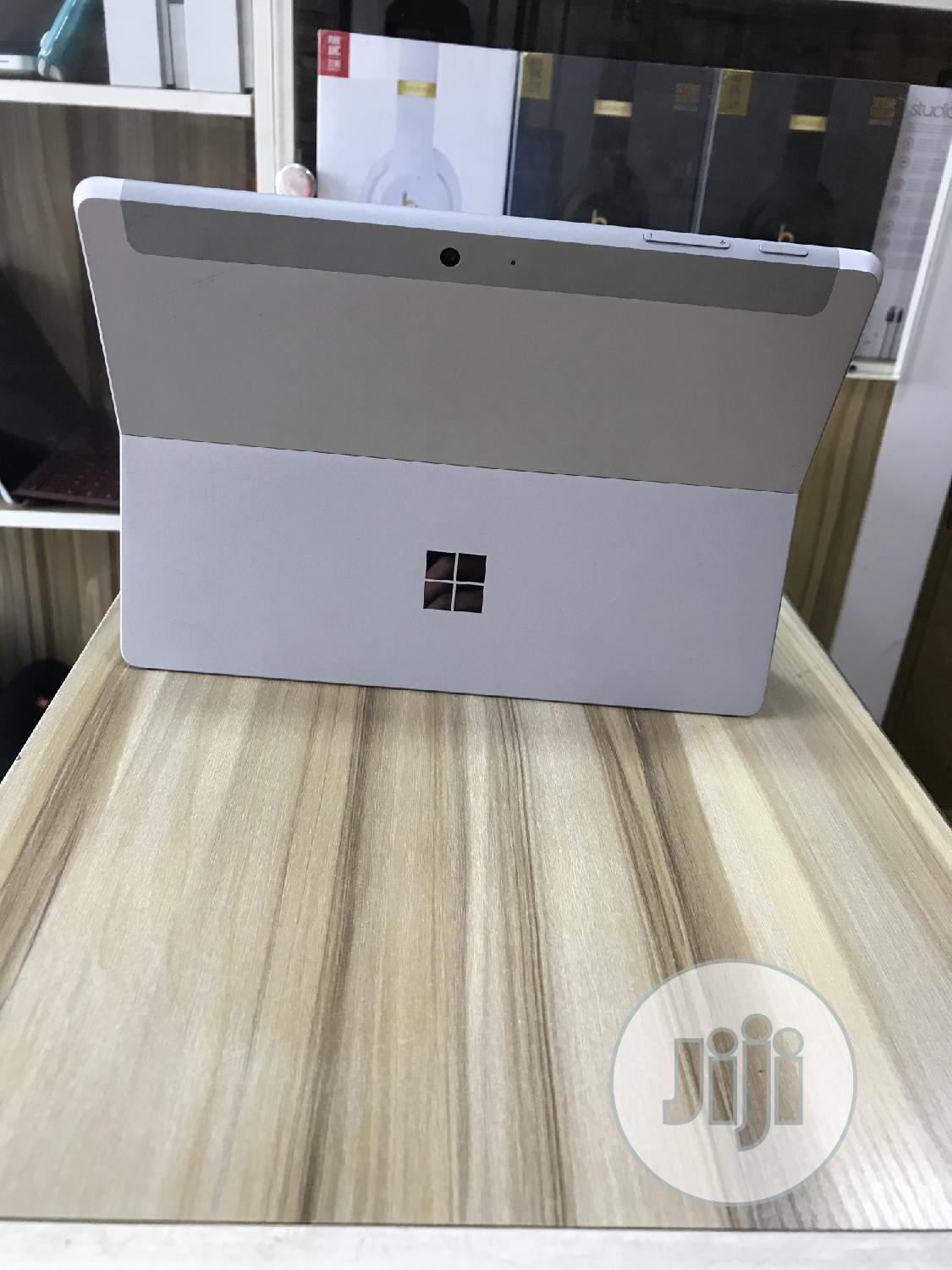 Laptop Microsoft 8GB Intel Pentium SSD 128GB