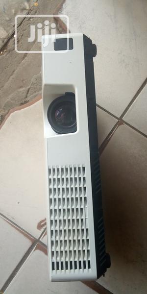 Hibright Projector