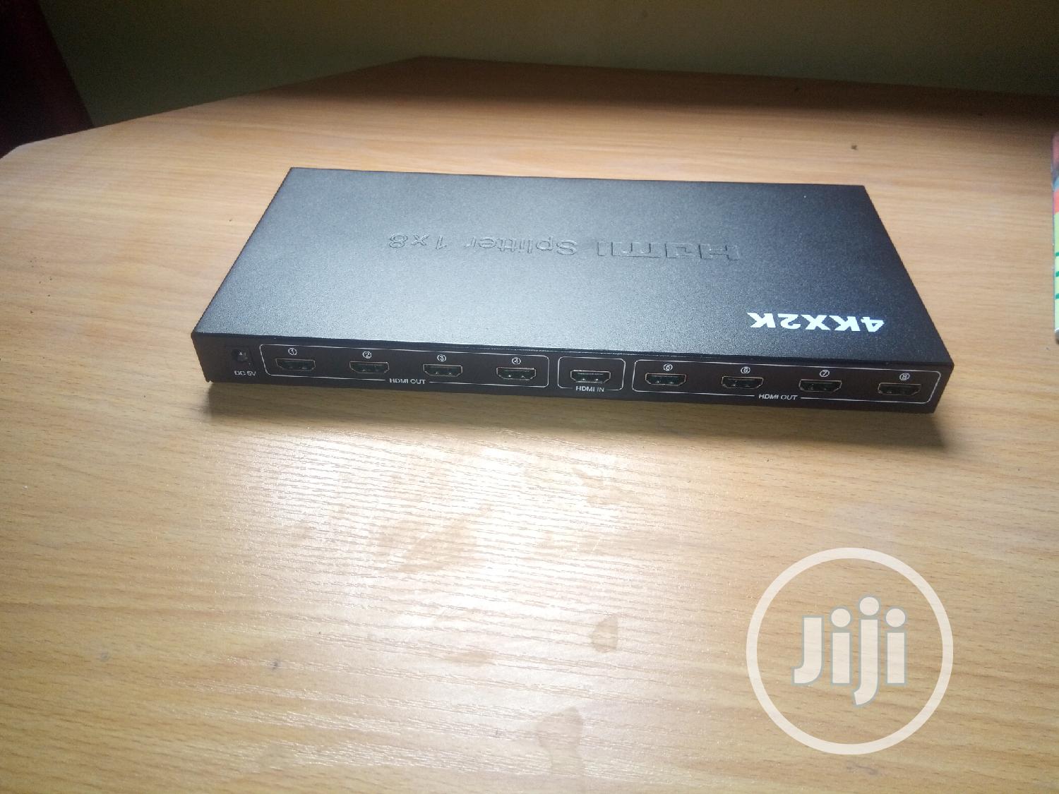 8port HDMI Splitter ×