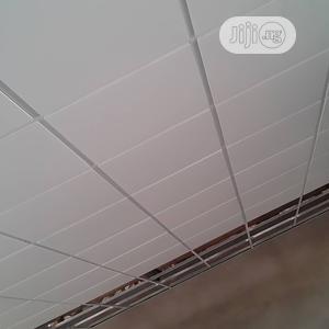 Suspending Ceiling /Pop Plasterboard /Wooden Floors
