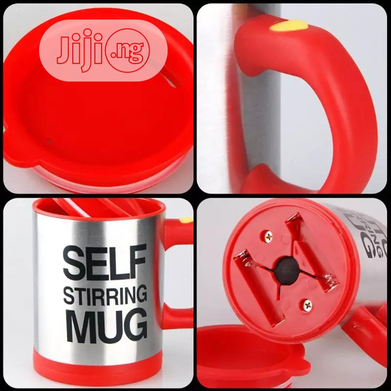 Self Stirring Mug