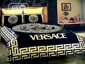 Quality Versace Duvet, Bedsheet With 4 Pillow Cases