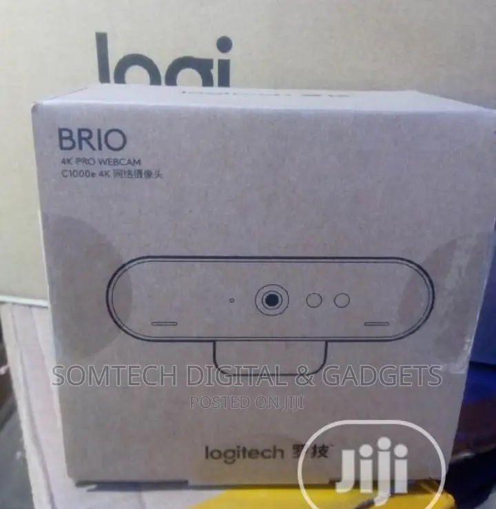 Logitech Brio
 Pro Webcam
C1000e