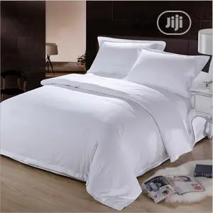 White Cotton Duvet,Bedsheet With 4 Pillow Cases