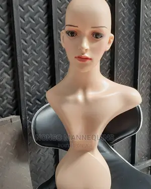 Bald Mannequin Head
