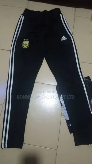 Adidas Trackdown