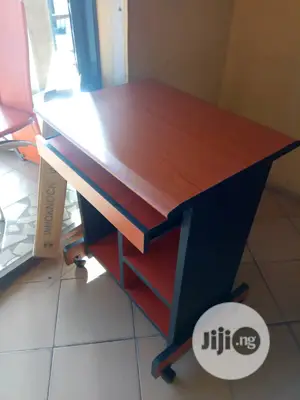 Computer Table