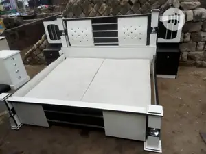 6 by 7 Bedframe and Its Stylish Dresser