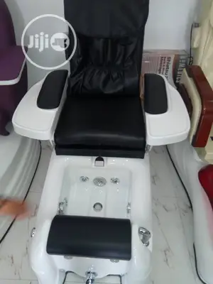 Super Executive Barbing Chair