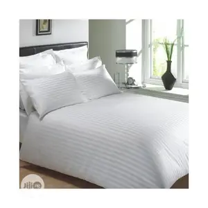 Outstanding White Duvet,Bedsheet With 4 Pillow Cases