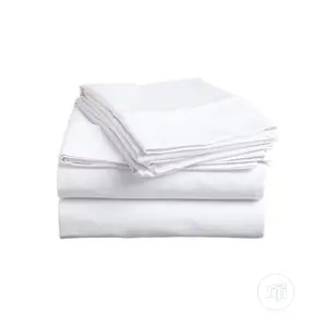 Matured Sparkling White Bedsheet With 4 Pillow Cases