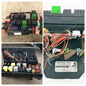 Mercedes Benz Fuse Box/ Front Sam