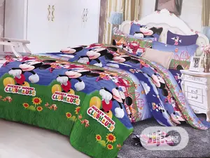 Structured Duvet, Bedsheet With 4 Pillow Cases