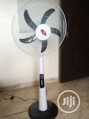 18” Rechargeble Fan With Remote Control