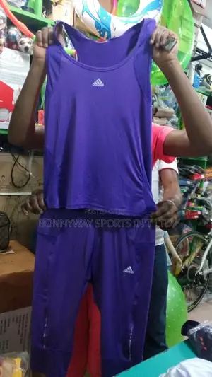 Ladies Sleveles 3quarter Gym Wears