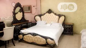 Set of Loyal Bed