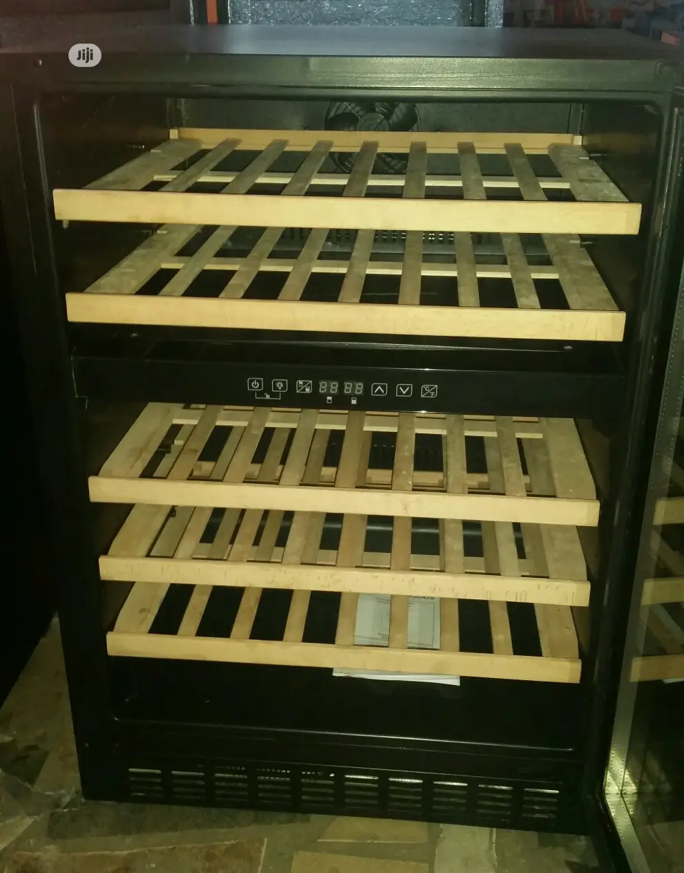 Wine Chiller Display Fridge.