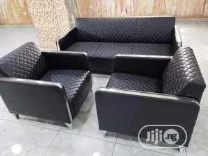 Sofa/ Cushion