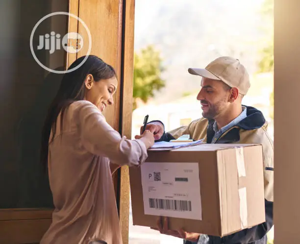 Courier Website With Fast Tracking and Barcode