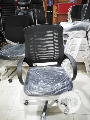 8015s Office Swivel Chair
