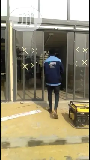 Automatic Sliding Door