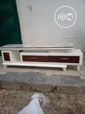 Quality TV Stand