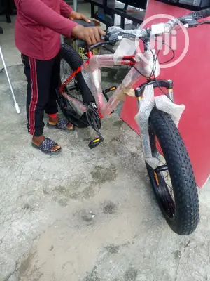 New High Quality Sports Bicycle