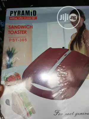 4 Slices Pyramid Sandwich Makers