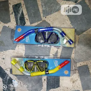 Swimming Glass Mask