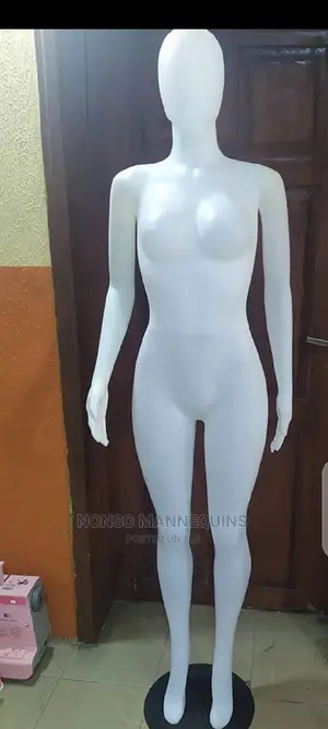 Female Plastic Mannequin White