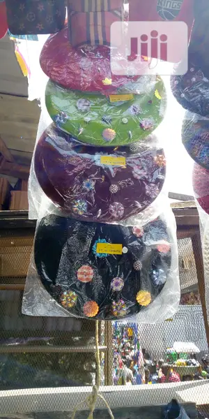 Quality Beret Designed With Button Studs