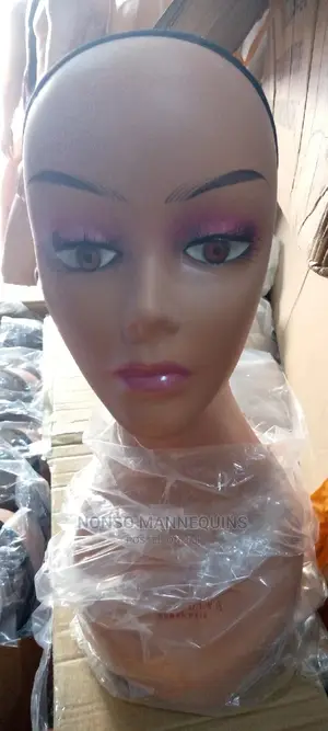 Plastic Head Mannequins