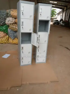 Workers Lockers by 5 Lockers