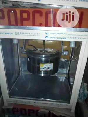 Commercial Popcorn Machine / Popper