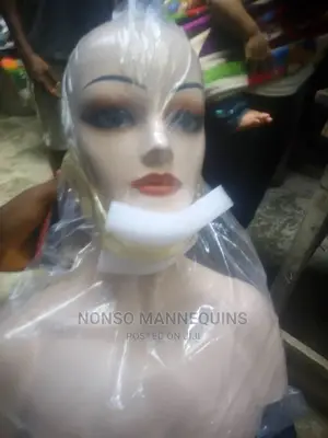 Fiber Mannequin With Shoulders