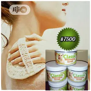 Classic Whitening Scrub (So Unique With Radiant Glow)