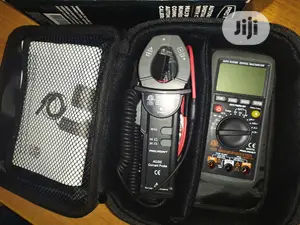 Digital Clamp/Multimeter
