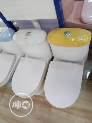 Kids Water Closet