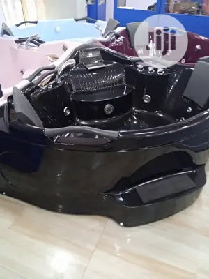 Double Headrest Jacuzzi Black HND